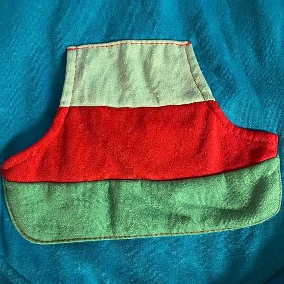 Used size medium dog hoodie - Picture 3 of 4